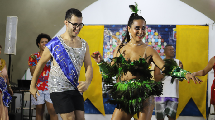 REIS E RAINHAS CARNAVAL