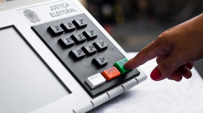 Prazo para se filiar em partidos políticos termina neste sábado (6)