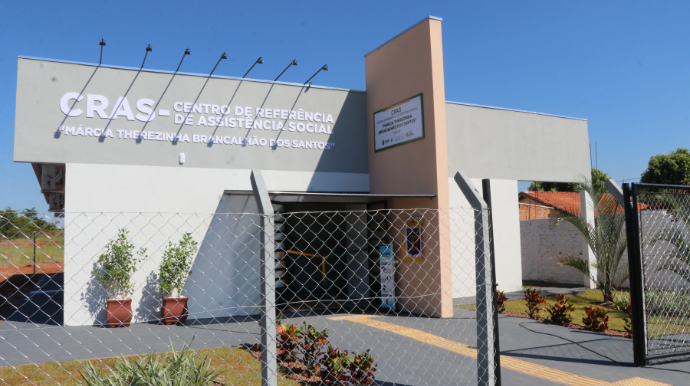 CRAS é inaugurado e homenageia Márcia Therezinha Brancalhão dos Santos