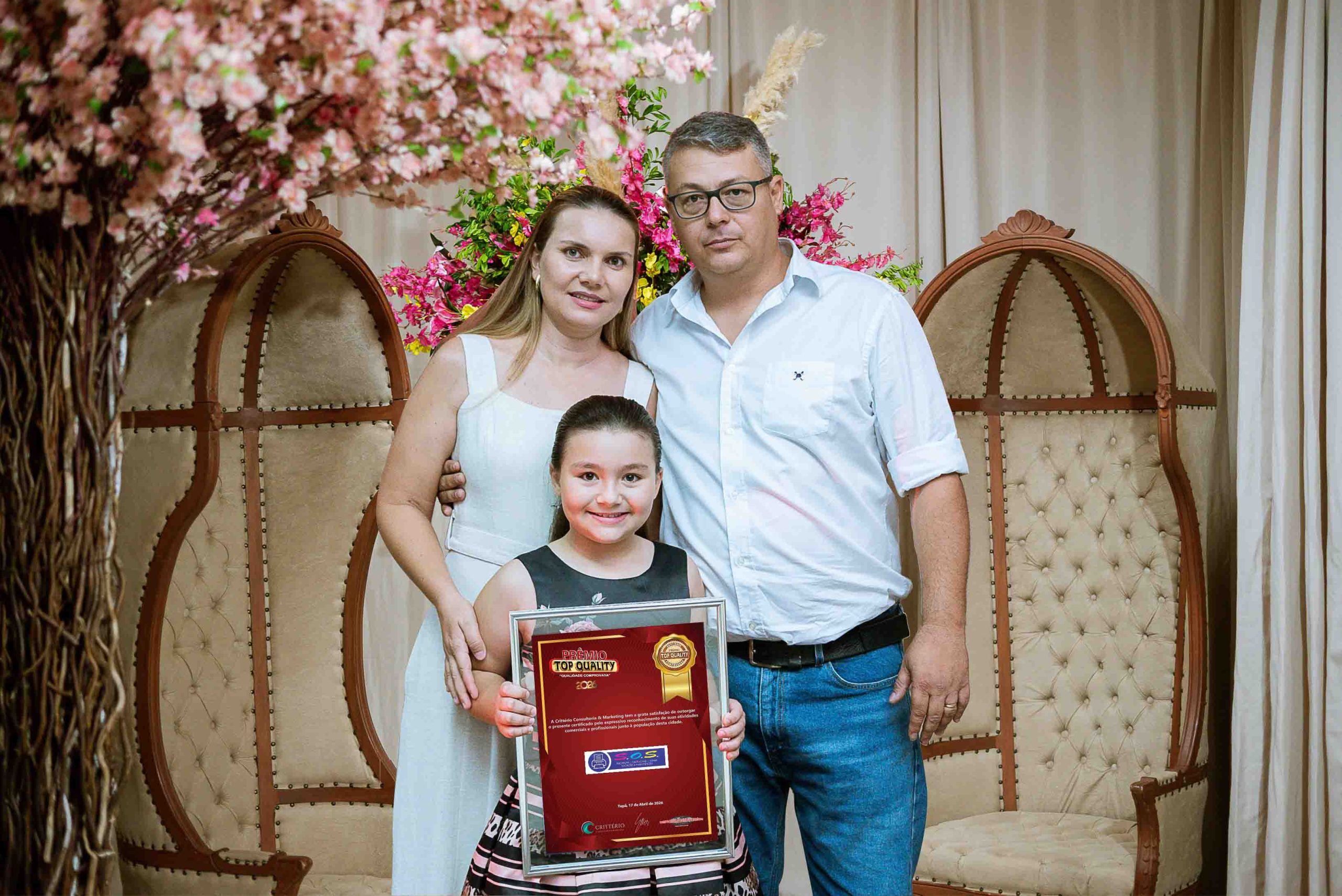 S.O.S. RECARGAS CARTUCHOS TONER LOCAÇÃO E MANUTENÇÃO (21º ano) – Thaís, Juliano e Júlia
